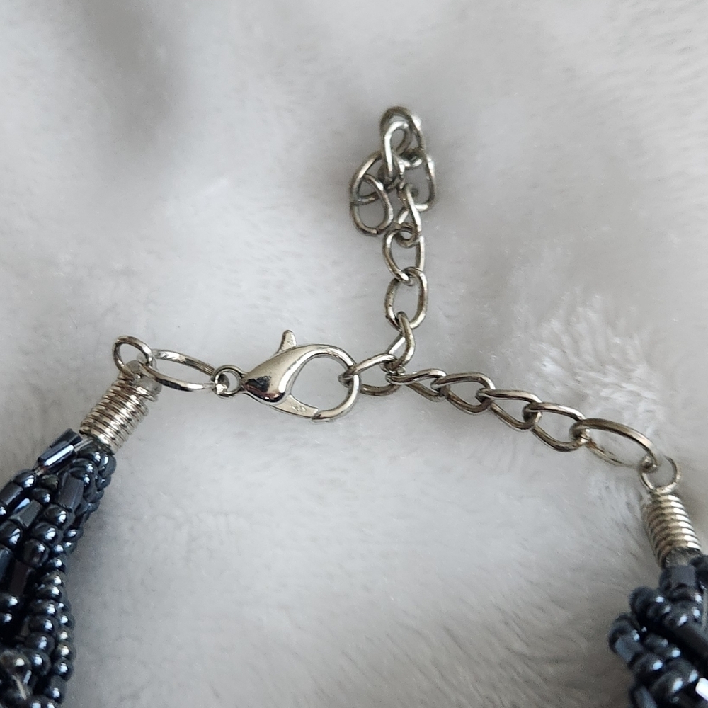 🖤Elegant Black Beaded Bracelet – Thick, Glamorous Statement – Preowned - Picture 6 of 16